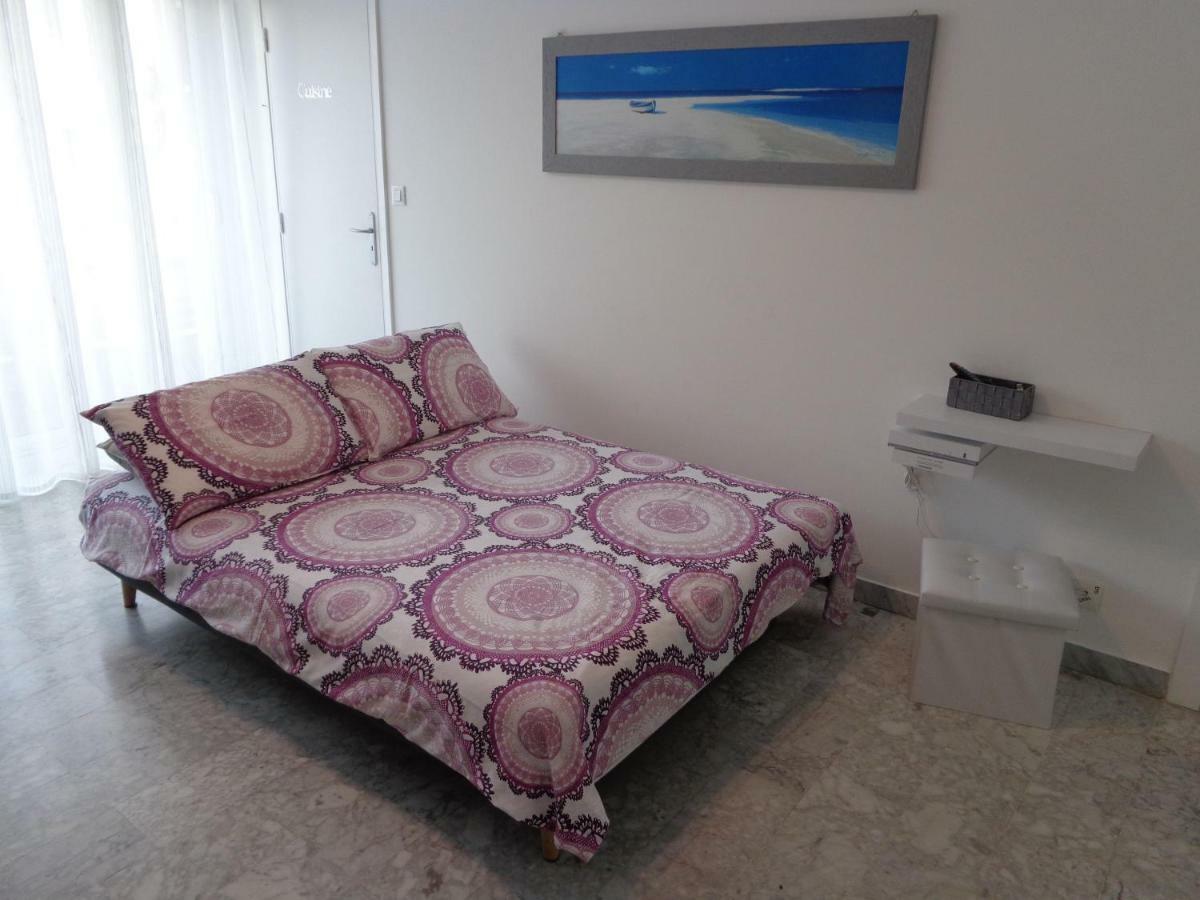 Residence Albert Premier Ментона Экстерьер фото